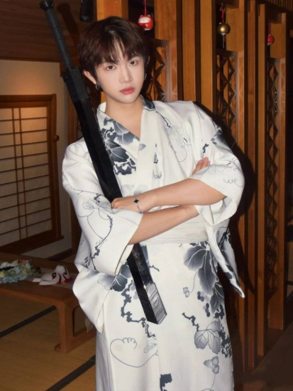 Traditional Men's Kimono Set F - Photography Online review and price