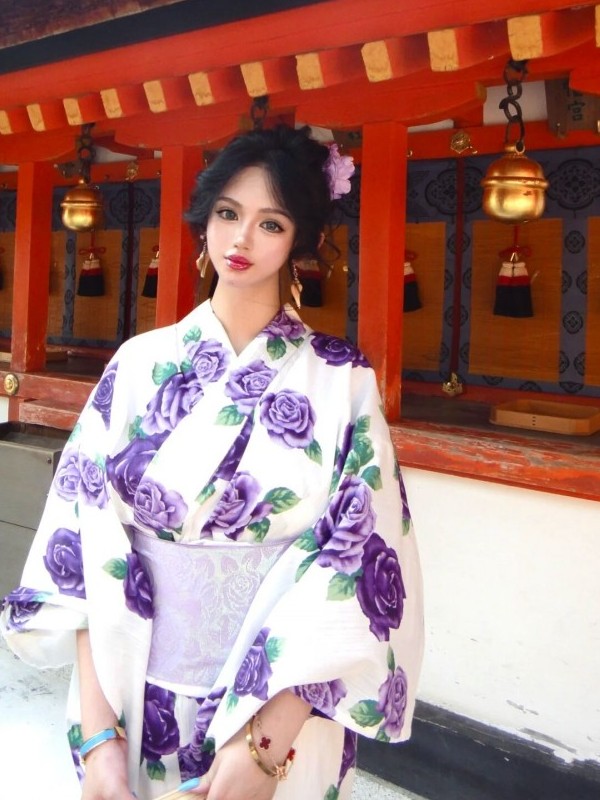 Traditional Japanese Kimono St - Photography Online review and price