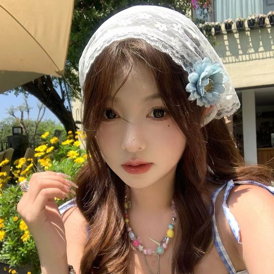 1PC triangle Lace scarf white  - Photography Triangle review and price